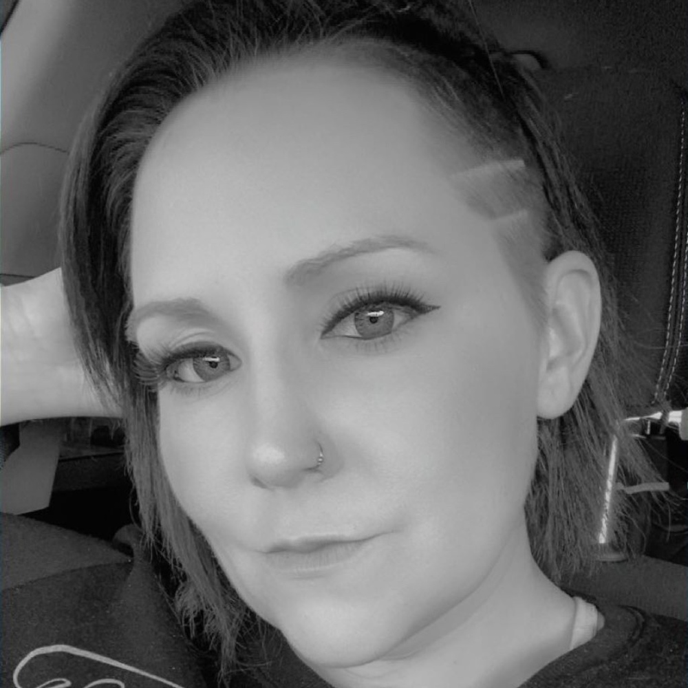 Meet your Posher, Stacie